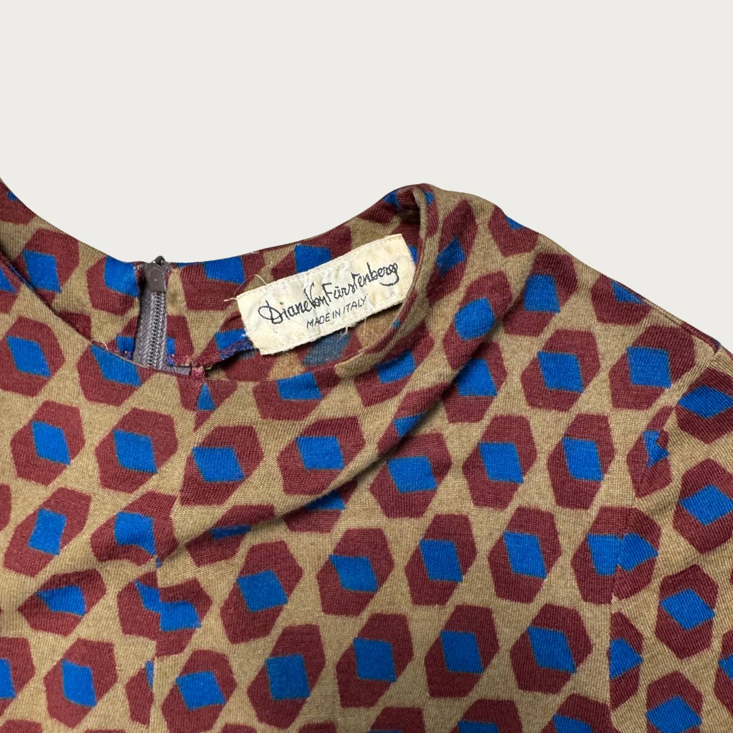 (S) 70s Diane Von Furstenberg Printed Knit Midi Dress