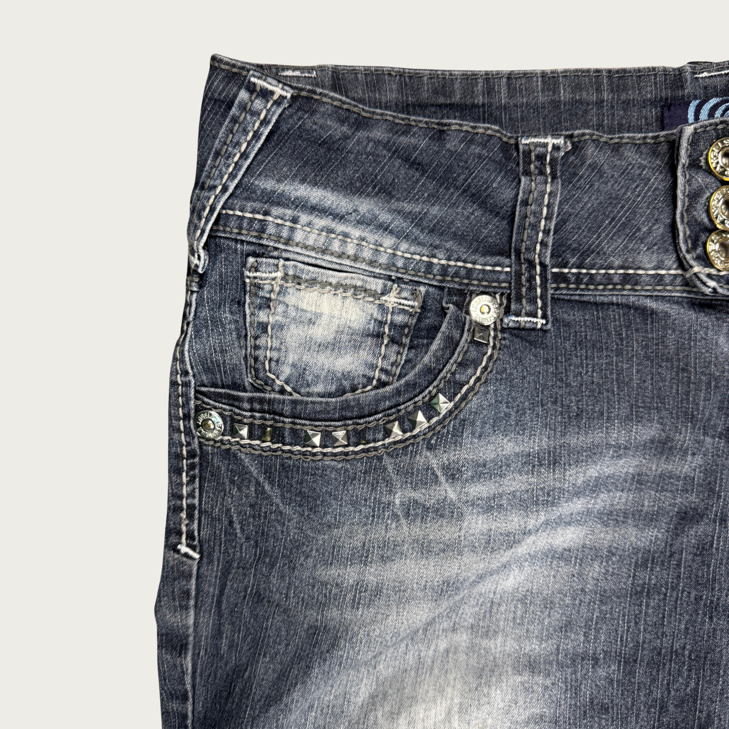 (34") Y2K Angels Low Rise Studded Jeans