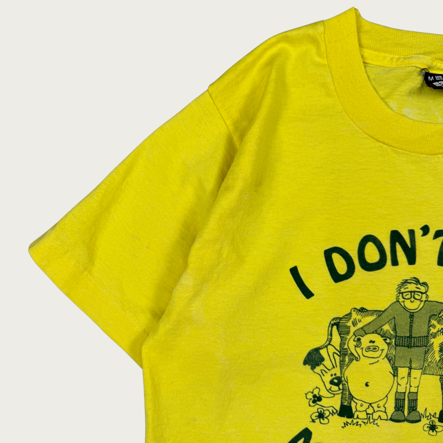 (M) 80s "I Don't Eat My Friends" Cropped Tee