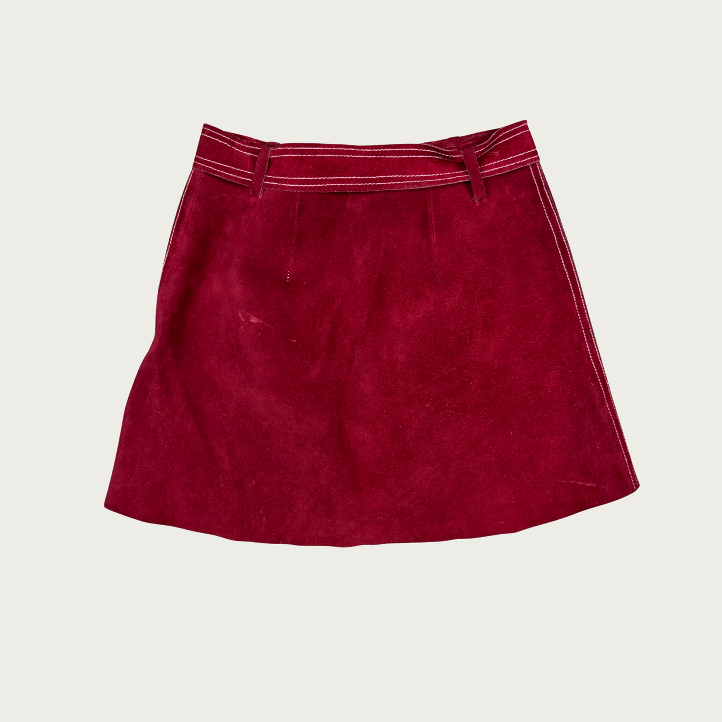 (23") 70s Burgundy Suede Belted Mini Skirt