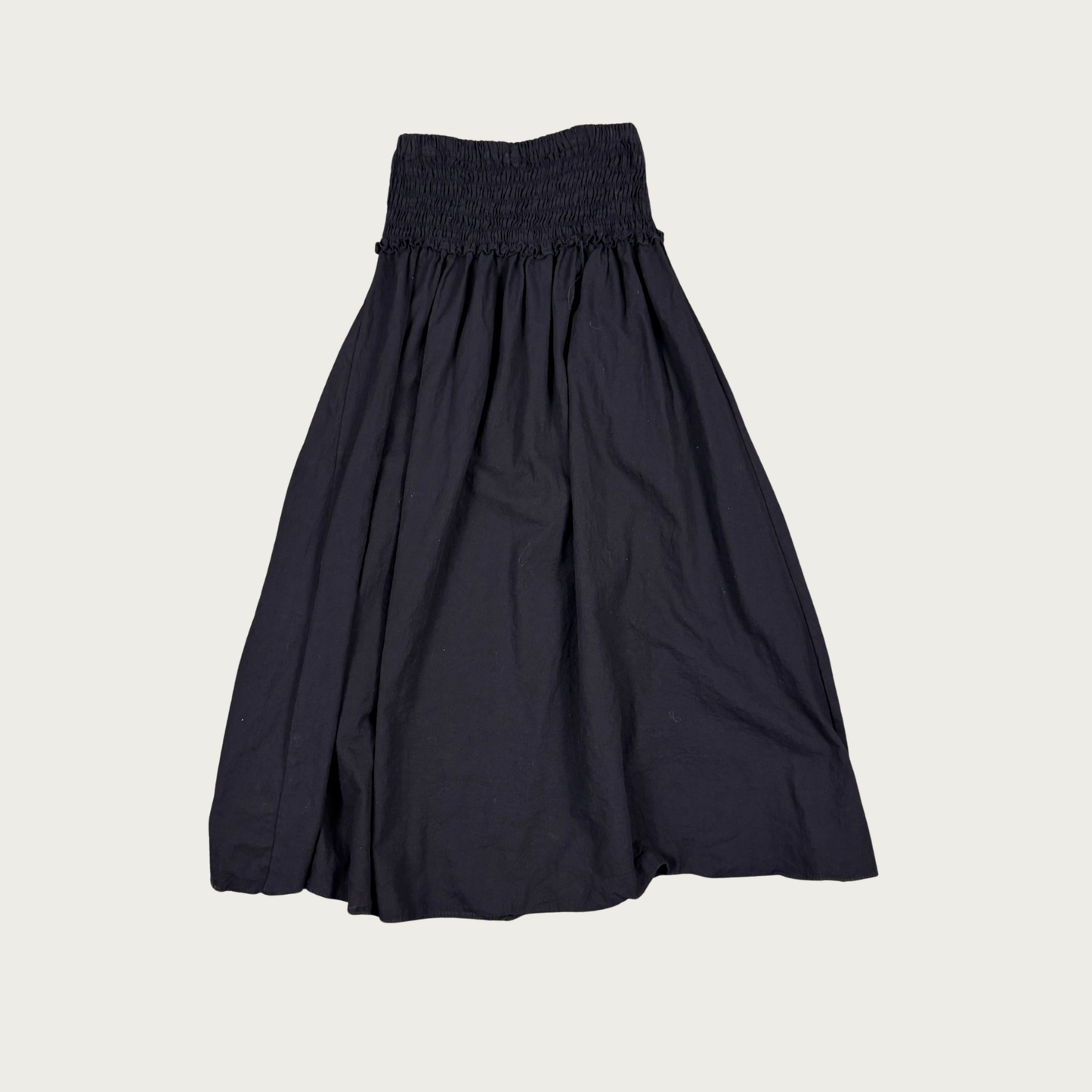 (S) Vintage Black Embroidered Flower Pocket Maxi Skirt