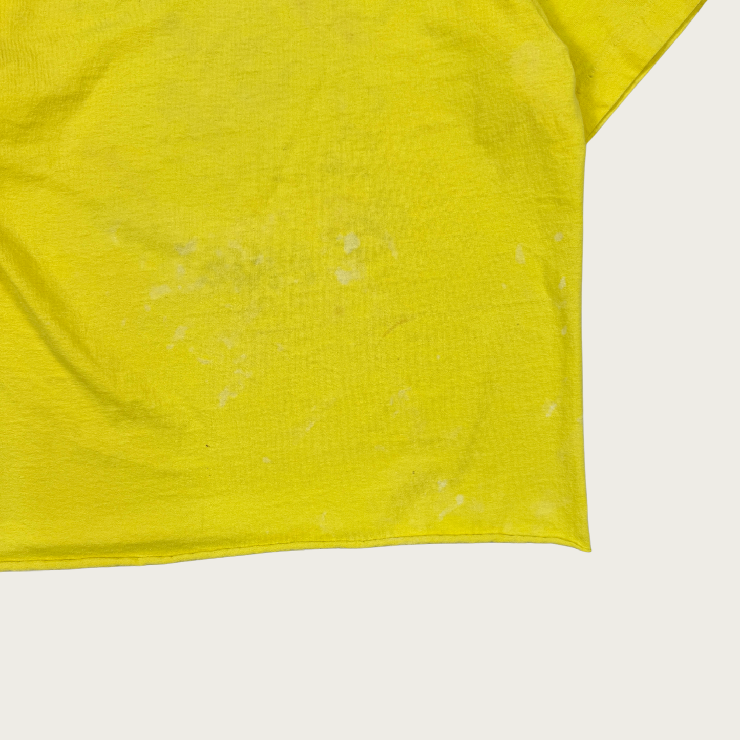 (M) 80s "I Don't Eat My Friends" Cropped Tee