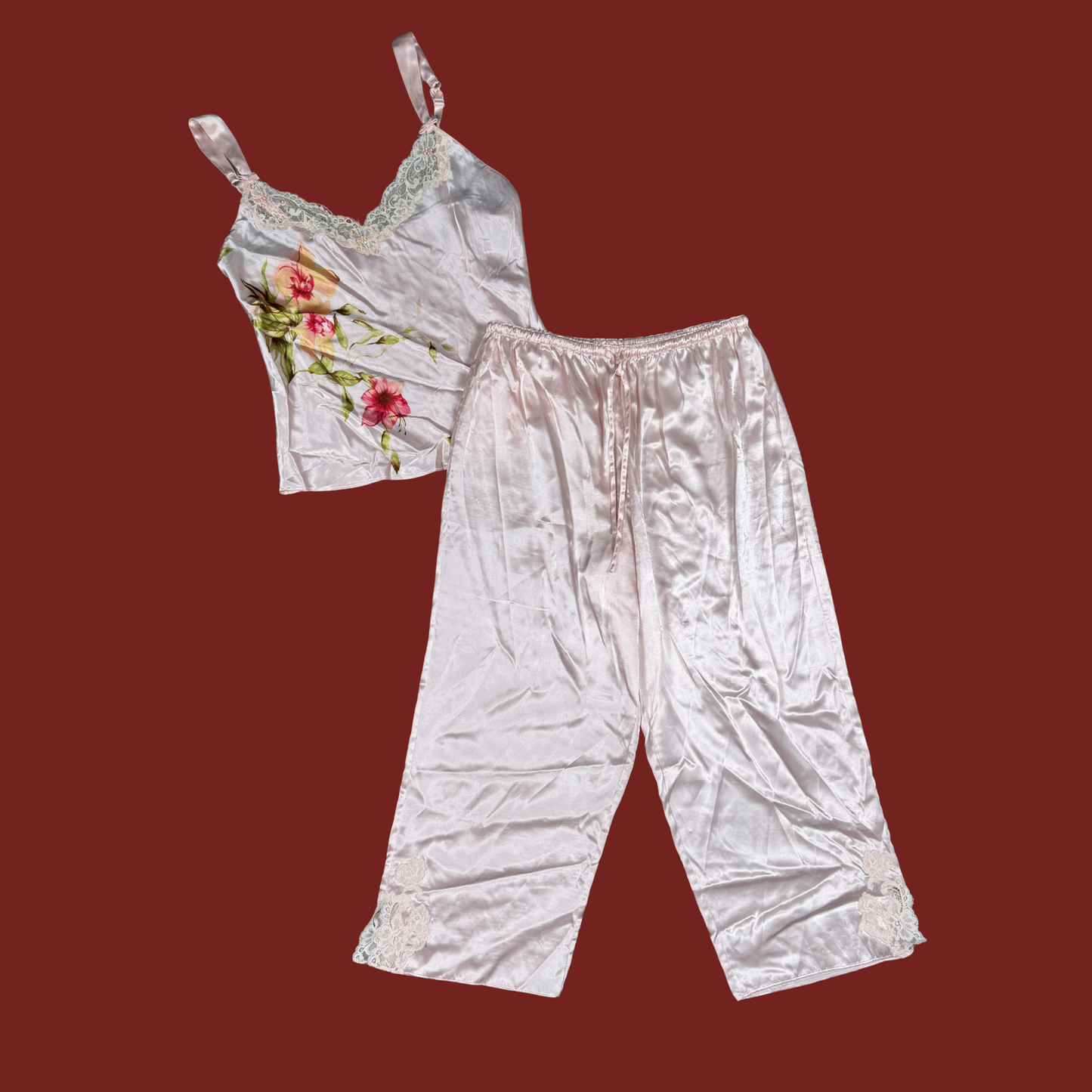 (S) 90s/Y2K Pink Floral Sequin Satin Pajama Set