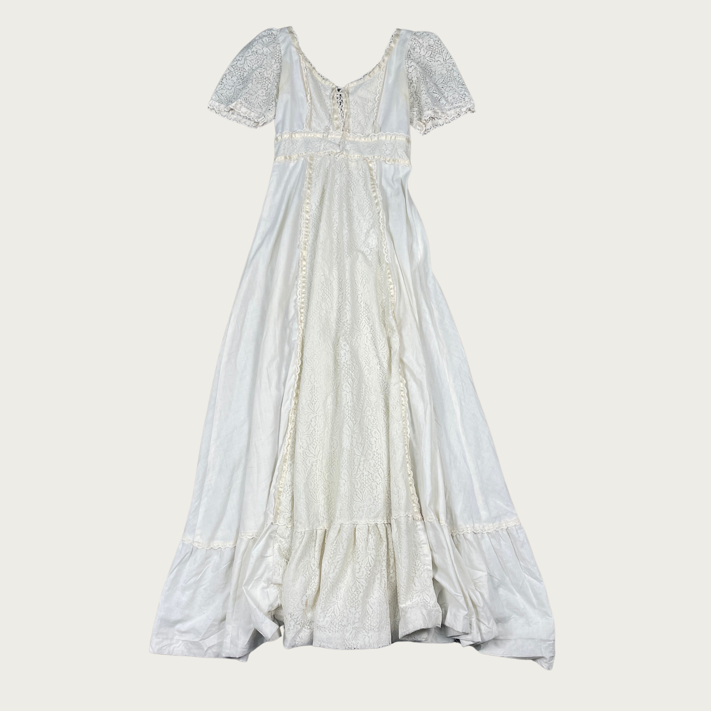 (S/M) 70s White Lace Trim Prairie Maxi Dress