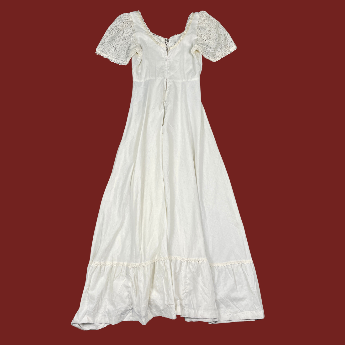 (S/M) 70s White Lace Trim Prairie Maxi Dress