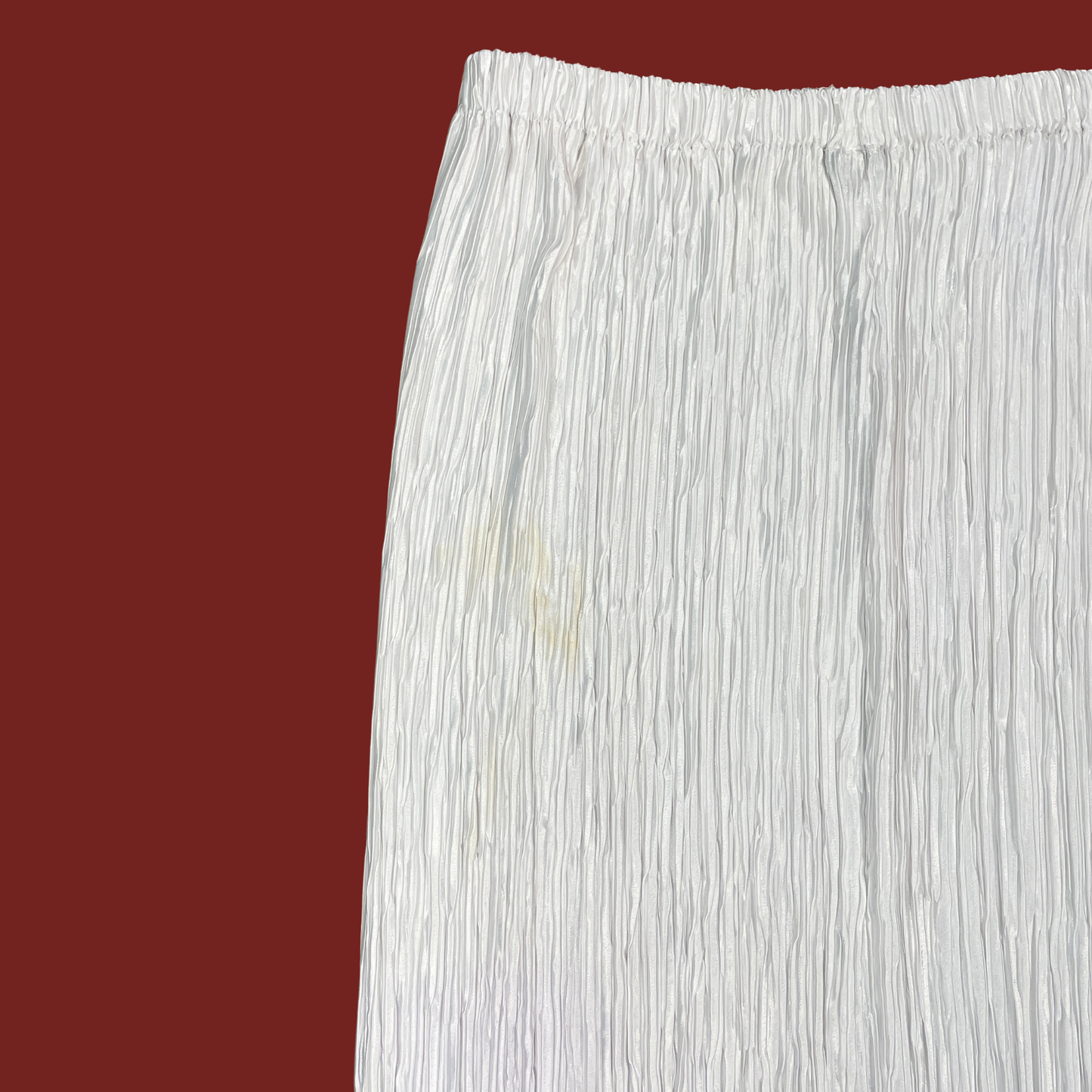 (L) White Pleated Georgette Maxi Skirt