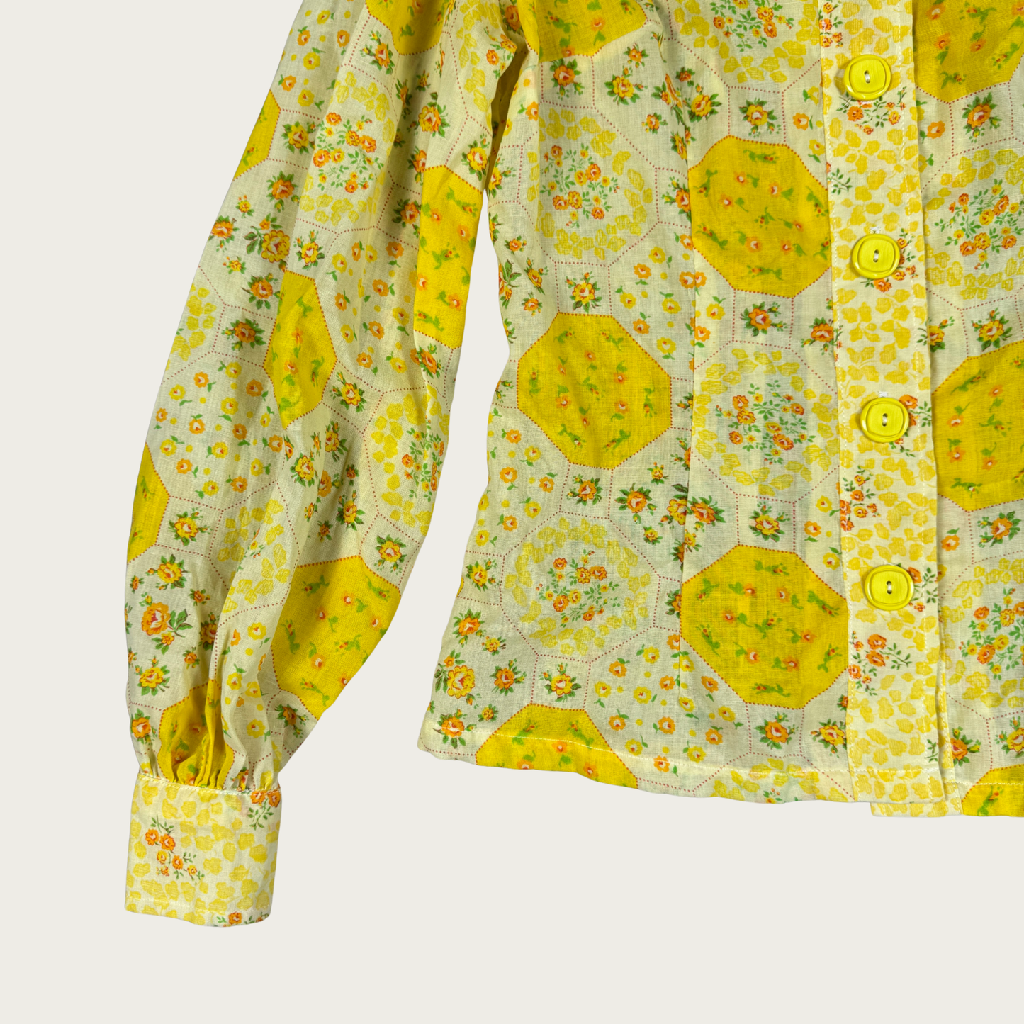 (S/M) 60s/70s Yellow Quilt Pattern Blouse