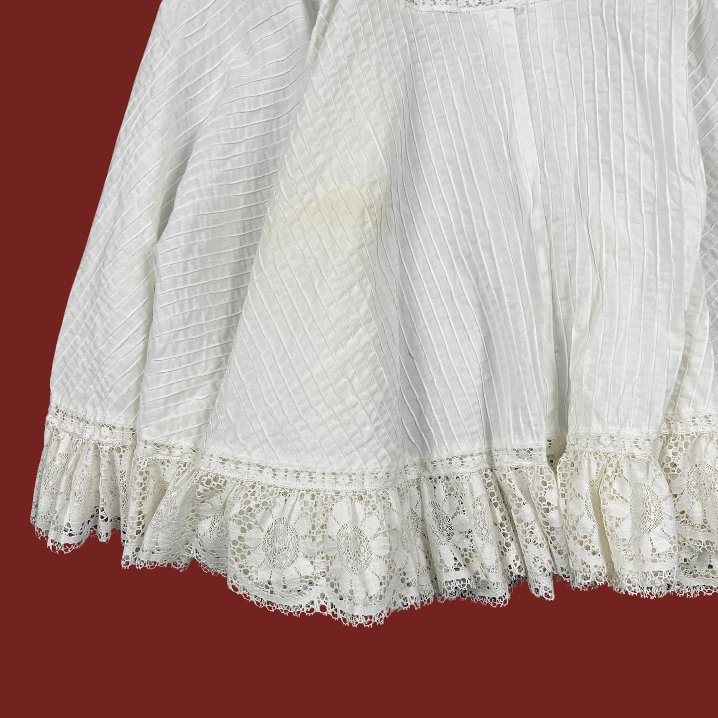 (24") Vintage White Lace Trim Maxi Skirt