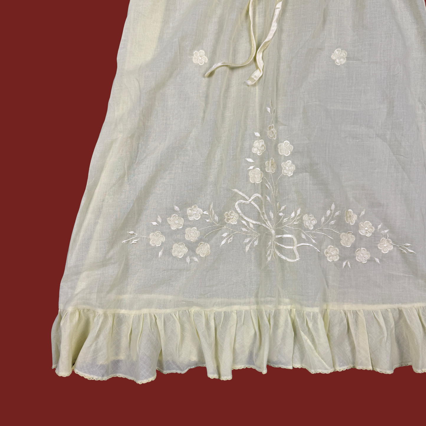 (M) 70s/80s Yellow Cotton Embroidered Slip Dress