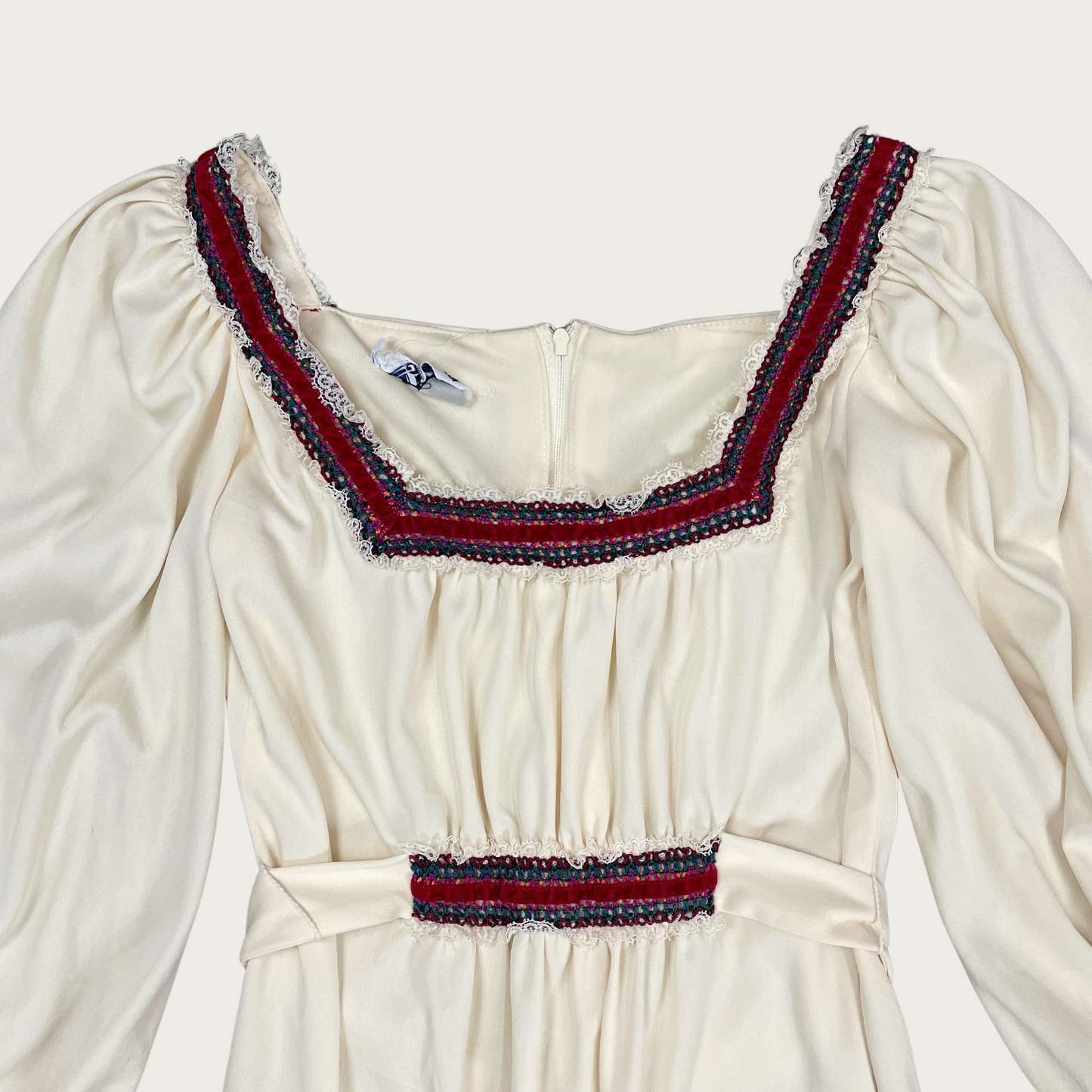 (S) 70s Embroidered Trim Maxi Dress