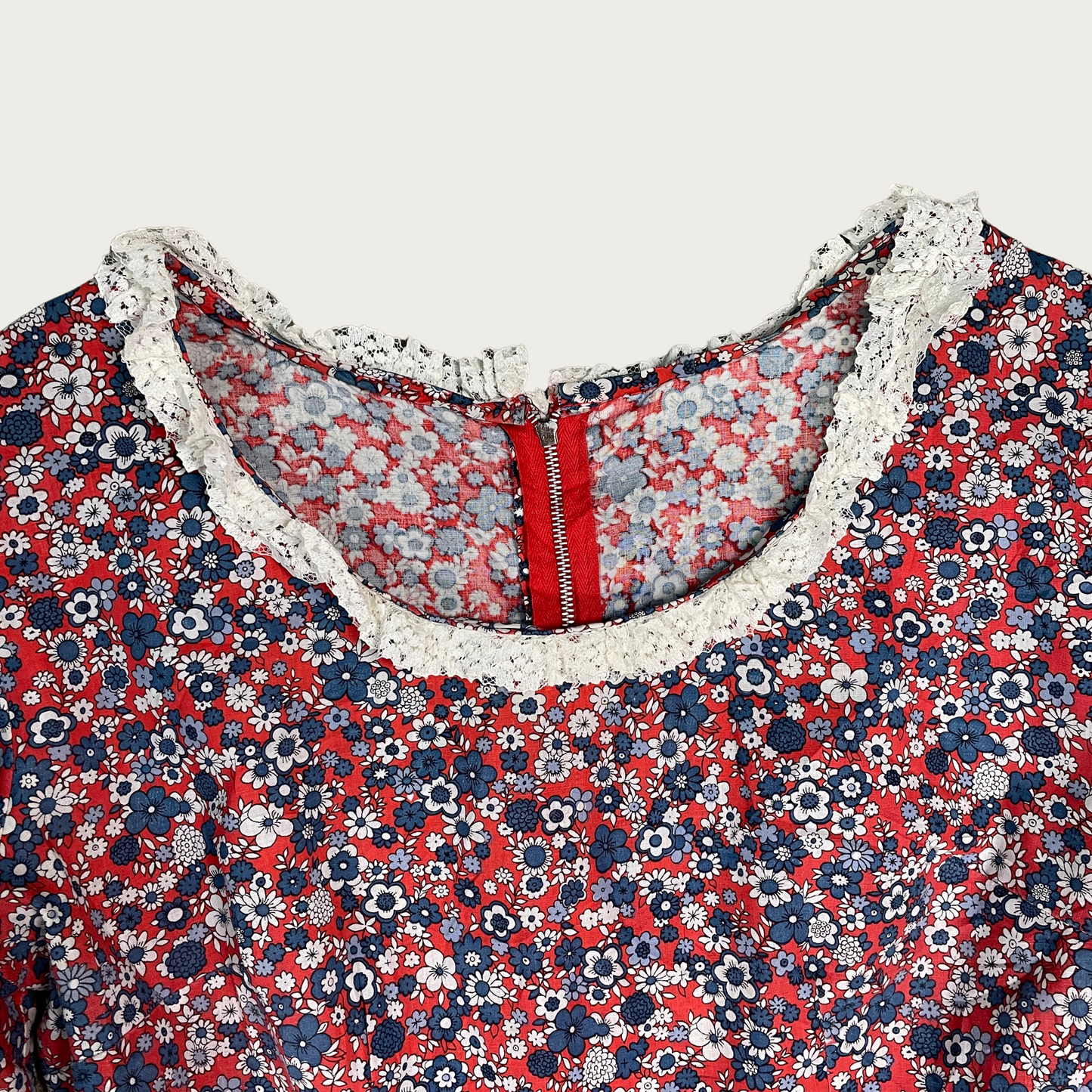 (L) 70s Red and Blue Floral Lace Trim Prairie Dress