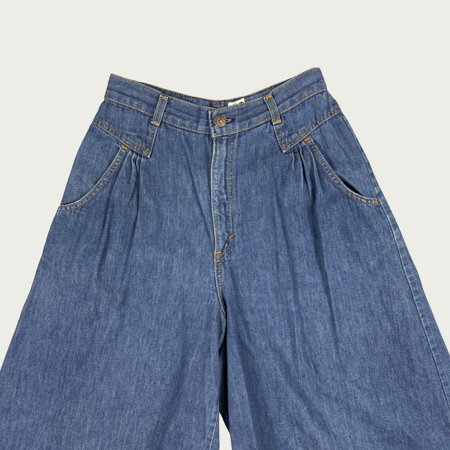 (26") 1970s Levi's Culottes