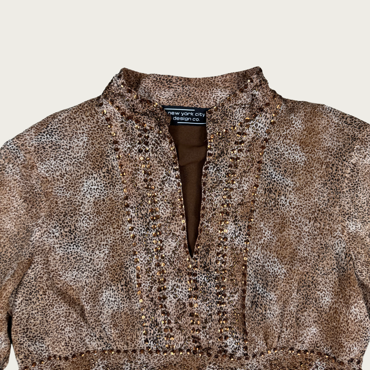 (M) 90s/Y2K Animal Print Sequin Blouse