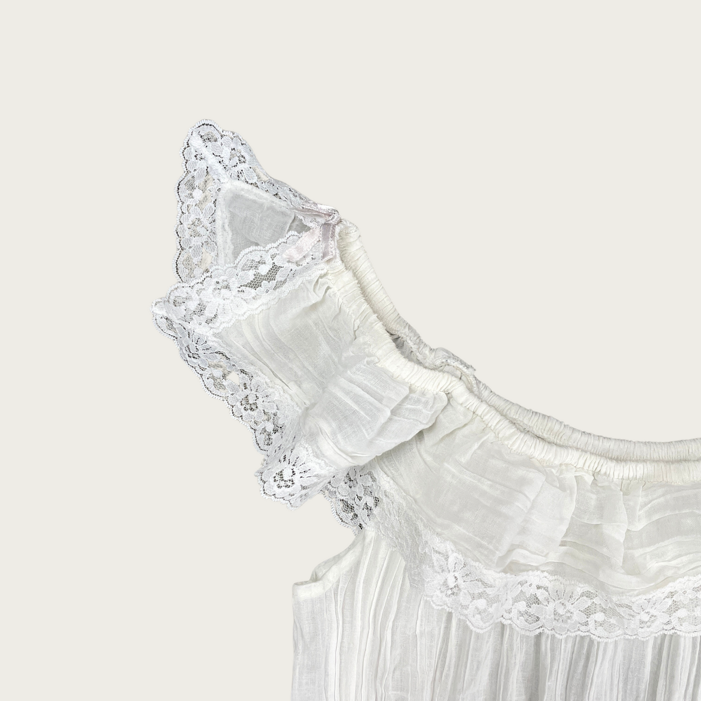 (S/M) White Sheer Gauzy Off The Shoulder Maxi Dress