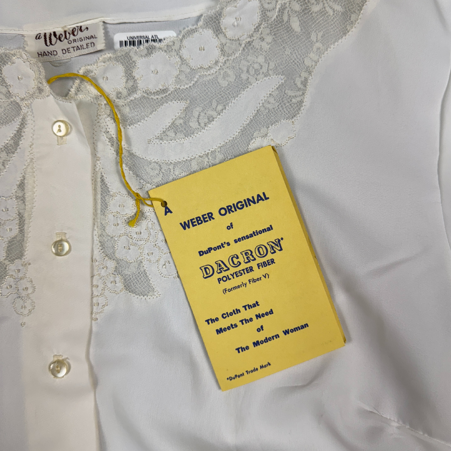 (L) 50s/60s White Lace Detailed Deadstock Blouse