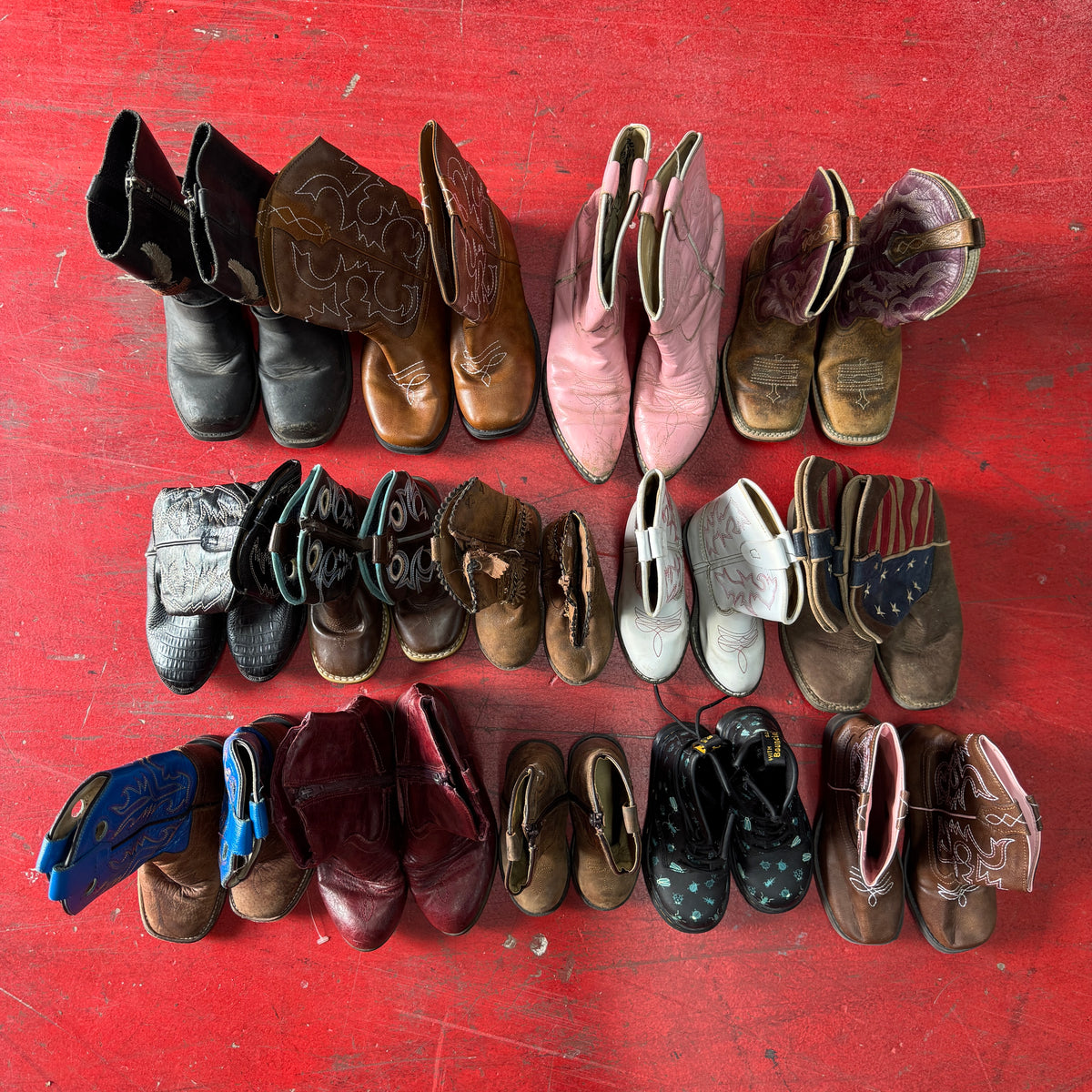 (10) Wholesale Kids Boots Bundle