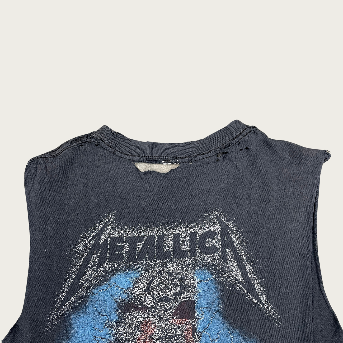 (M) 1994 Thrashed Metallica "Ride The Lightning" Muscle Tee