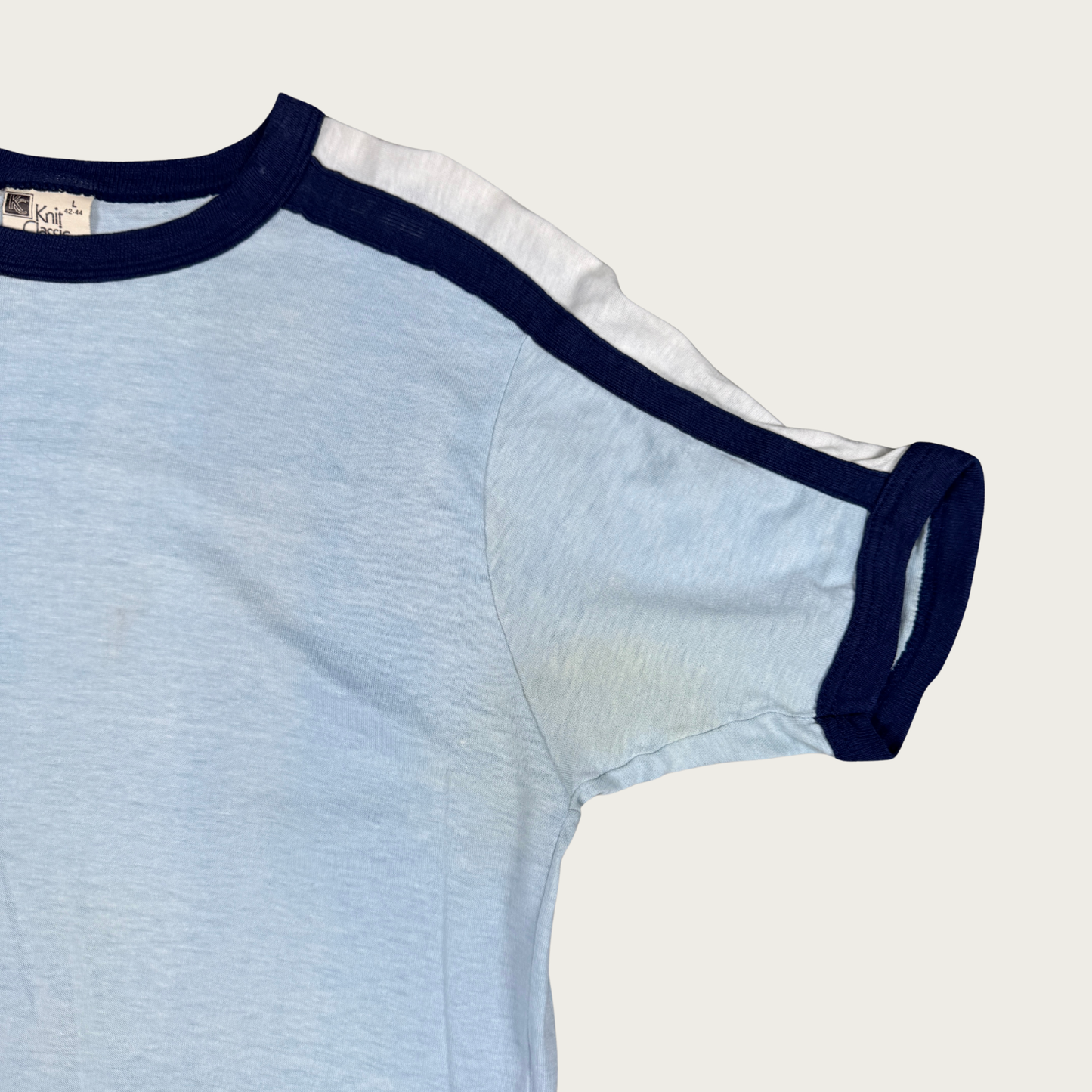 (M/L) 70s Light Blue/Navy Stripe Tee