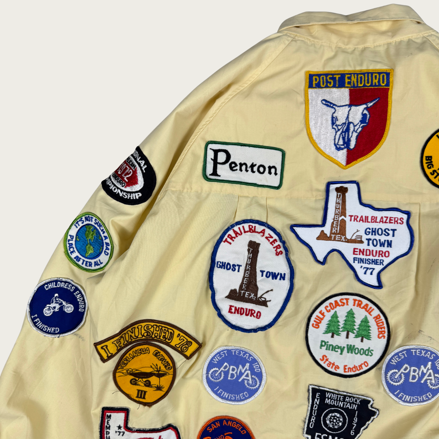 (L/XL) 70s Patch Jacket