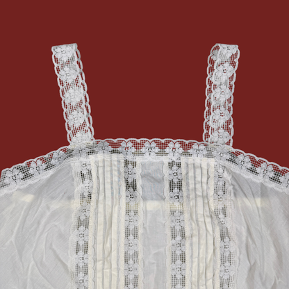 (S/M) White Cotton Filet Crochet Trim Top