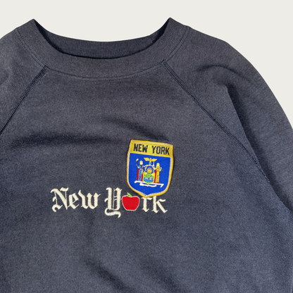 (L) 80s/90s New York Apple Sweatshirt