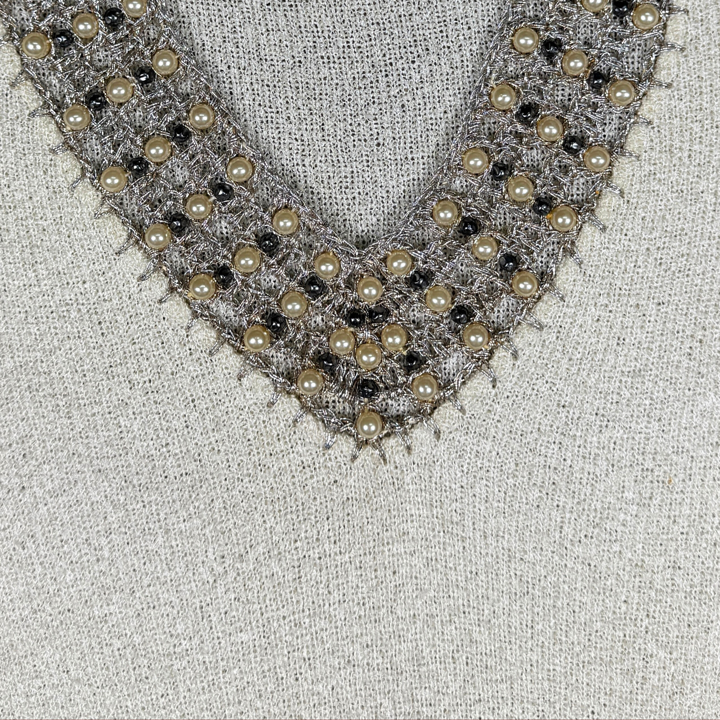 (M/L) 70s/80s Embellished Knit Top