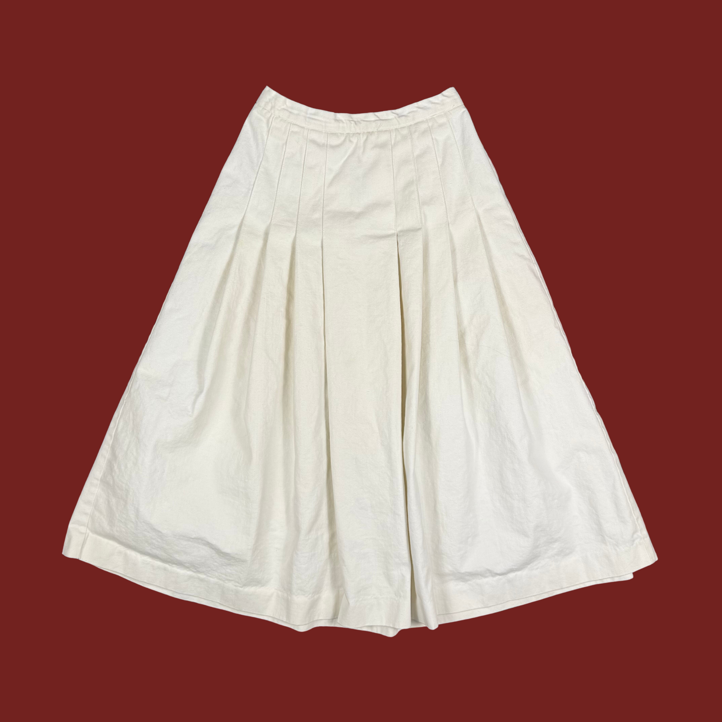 (25") White Denim Pleated Midi Skirt