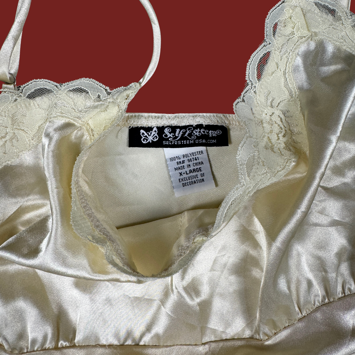 (M/L) Y2K Cream Satin Slip