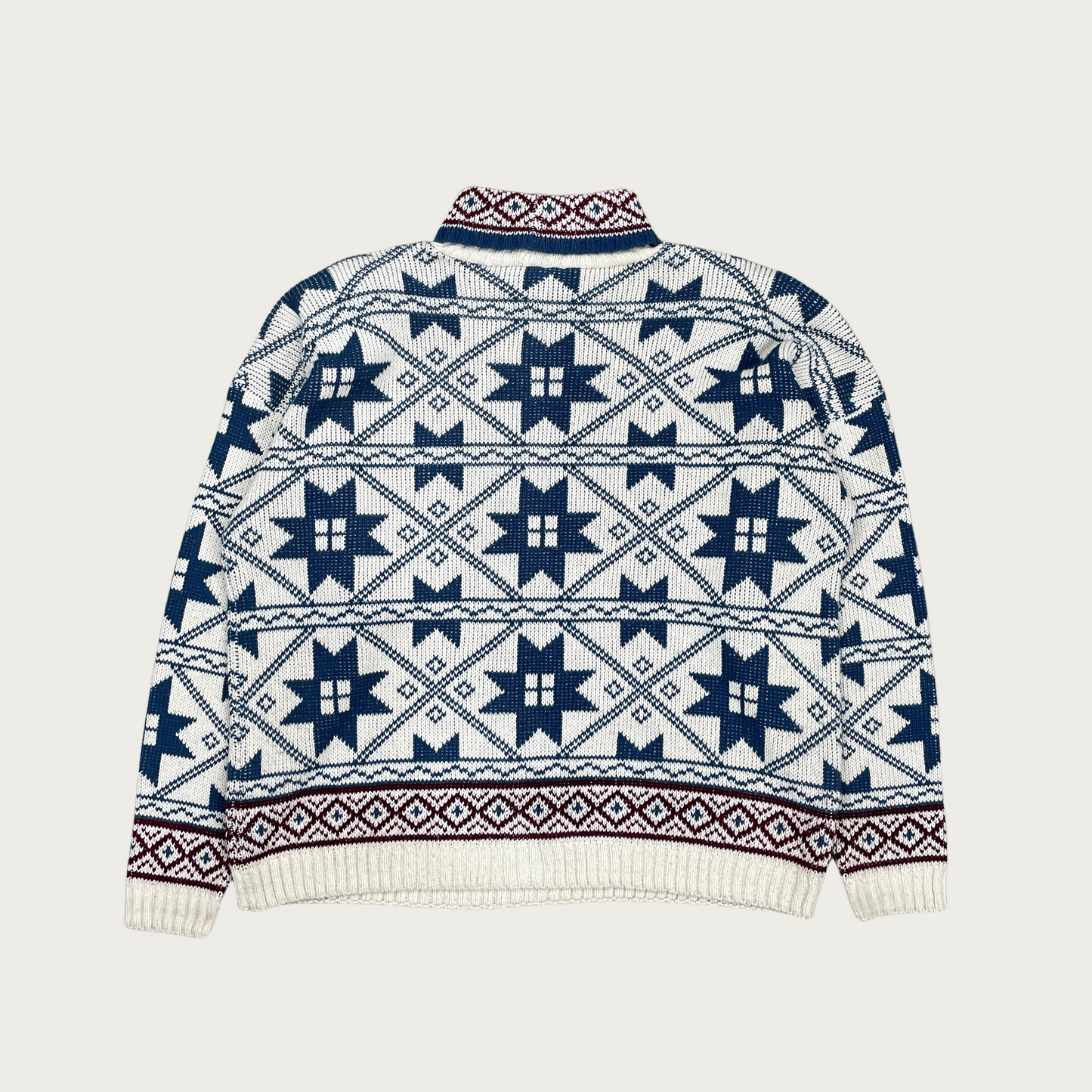 (L) Starburst Pattern Turtleneck Sweater