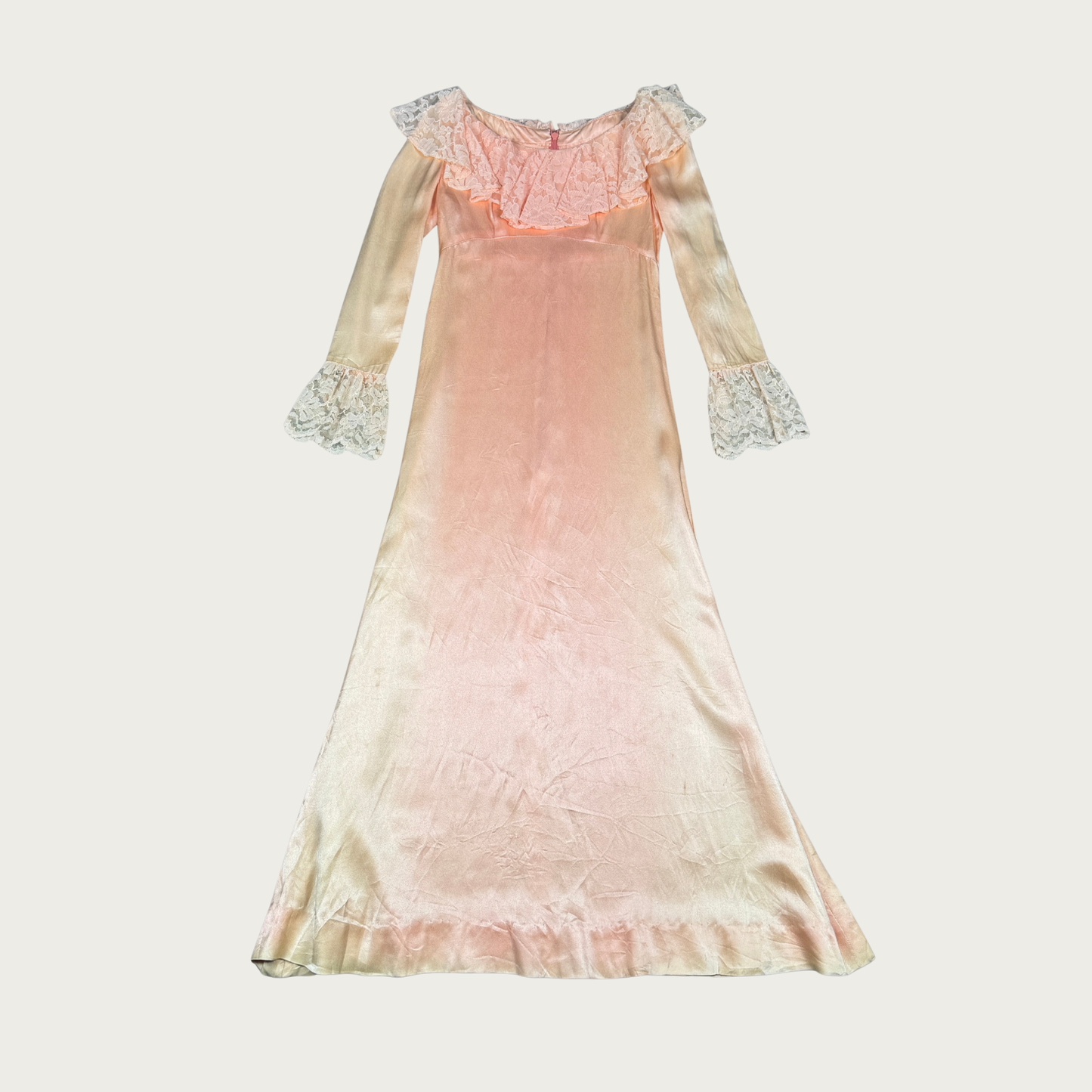 (S) 60s/70s Peach Satin Gown