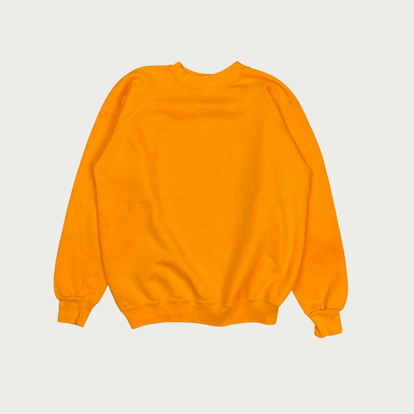 (M) Butterbotte Sweatshirt