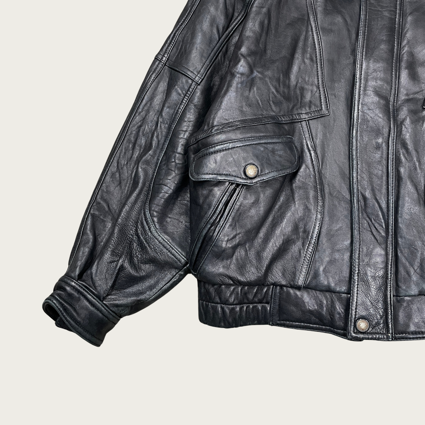 (L) Black Leather Bomber Jacket