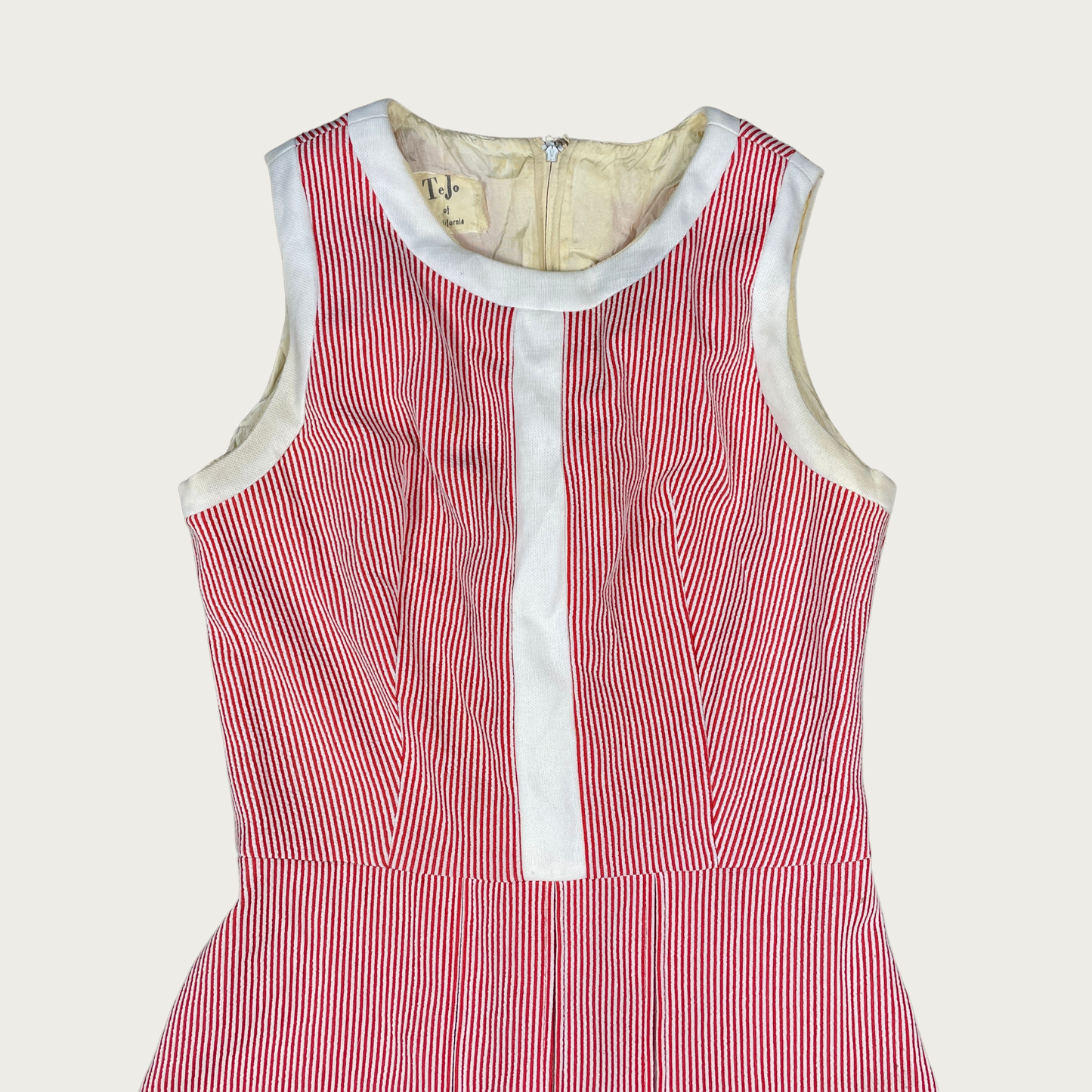 (S) 60s/70s Red Pinstripe Pleated Dress