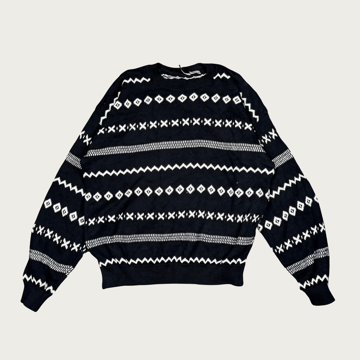 (XL) 90s Black/White Cotton Sweater