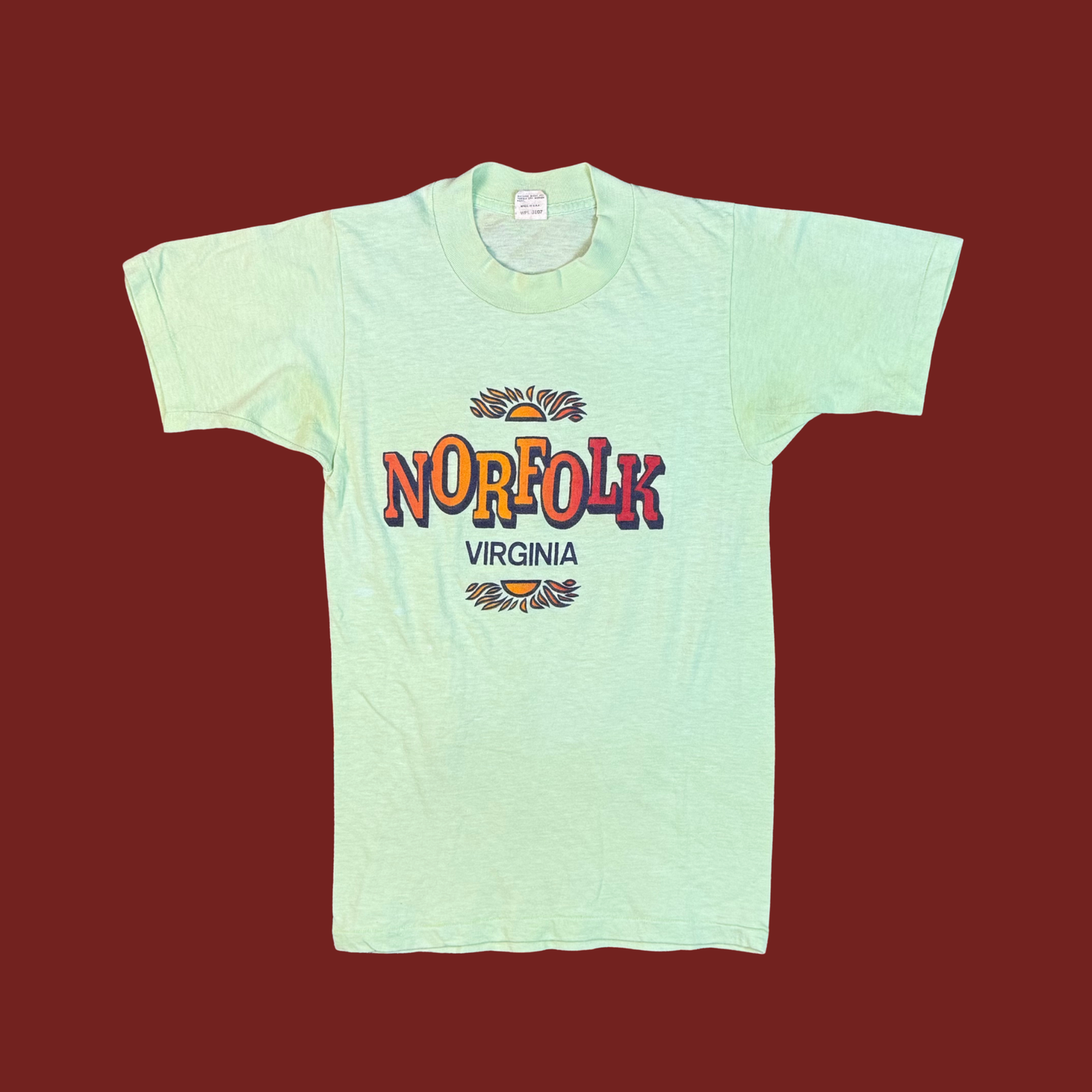 (XS/S) 70s/80s Norfolk Virginia Tee