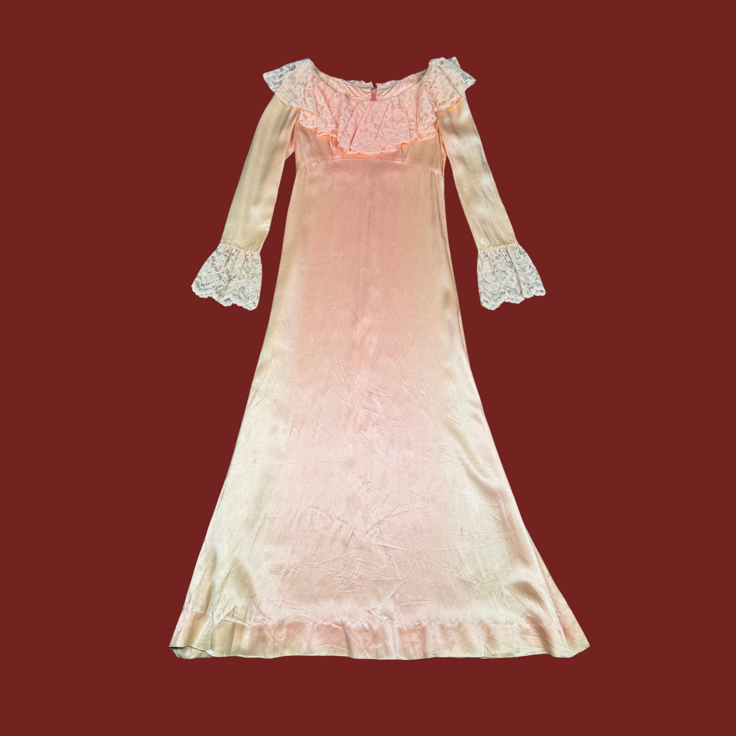 (S) 60s/70s Peach Satin Gown