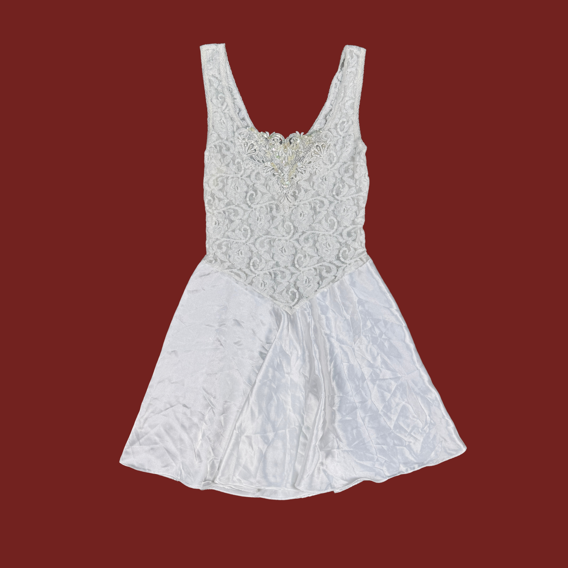 (M) 90s/Y2k White Lace Bodice Sequin Slip Dress (M) 90s/Y2k White Lace Bodice Sequin Slip Dress