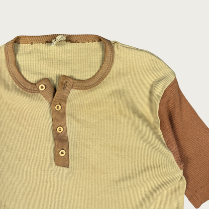 (S/M) 70s Airbrush Dragon Henley Tee