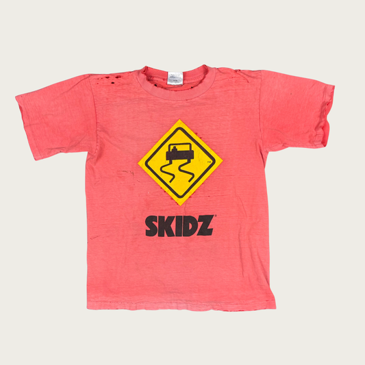 (L) 90s Skidz Thrashed Tee