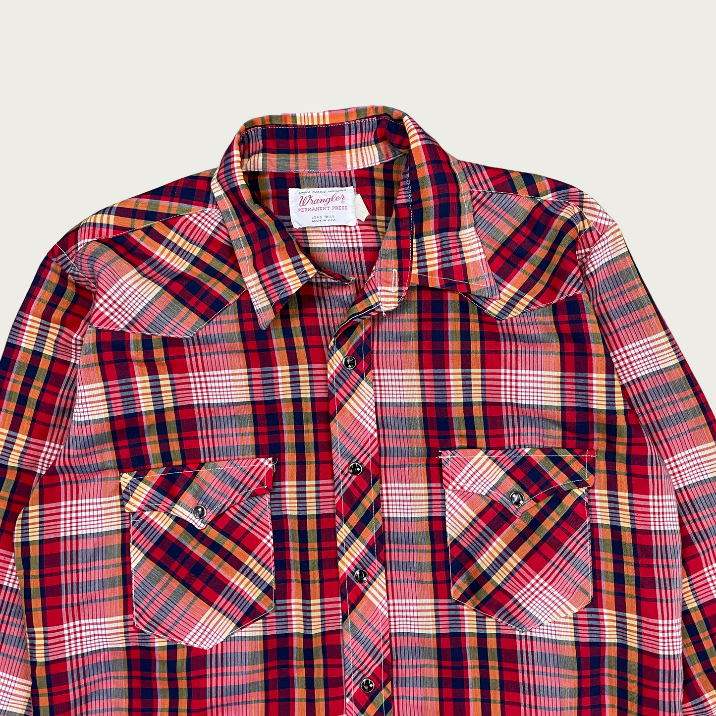 (M) Wrangler Red Plaid Button Up Shirt