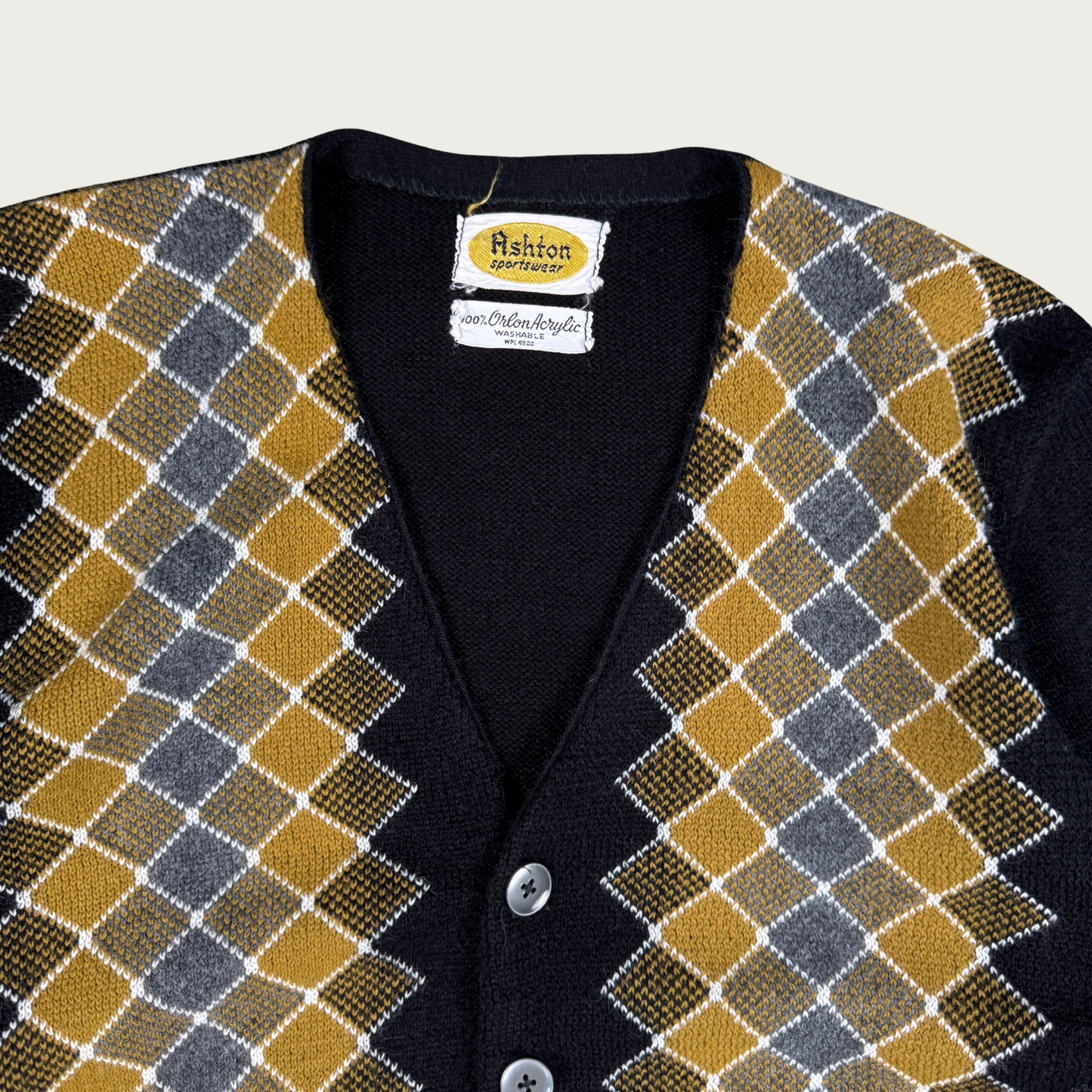 (M/L) 60s/70s Black/Tan Argyle Cardigan