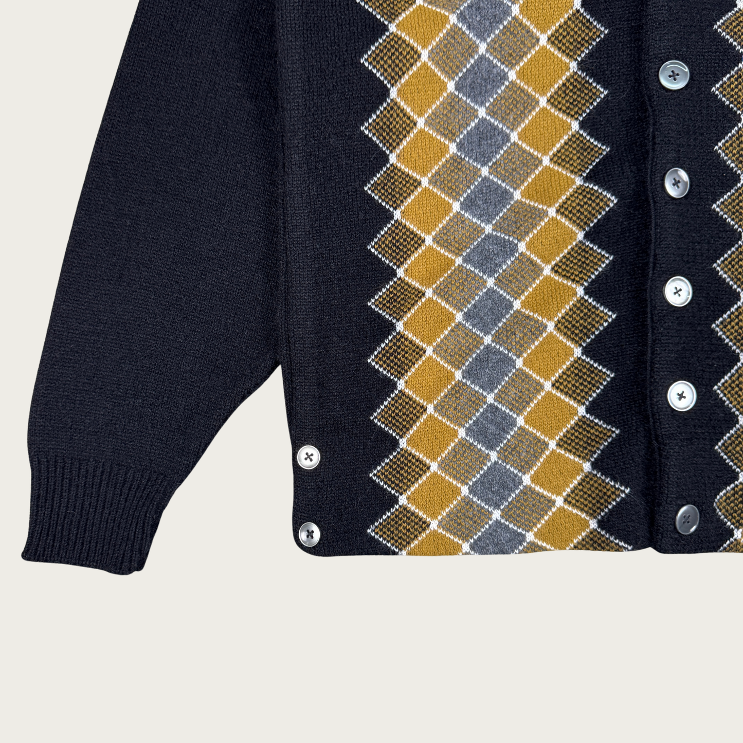 (M/L) 60s/70s Black/Tan Argyle Cardigan
