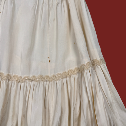 (XXS) 40s/50s Cream Taffeta Maxi Skirt