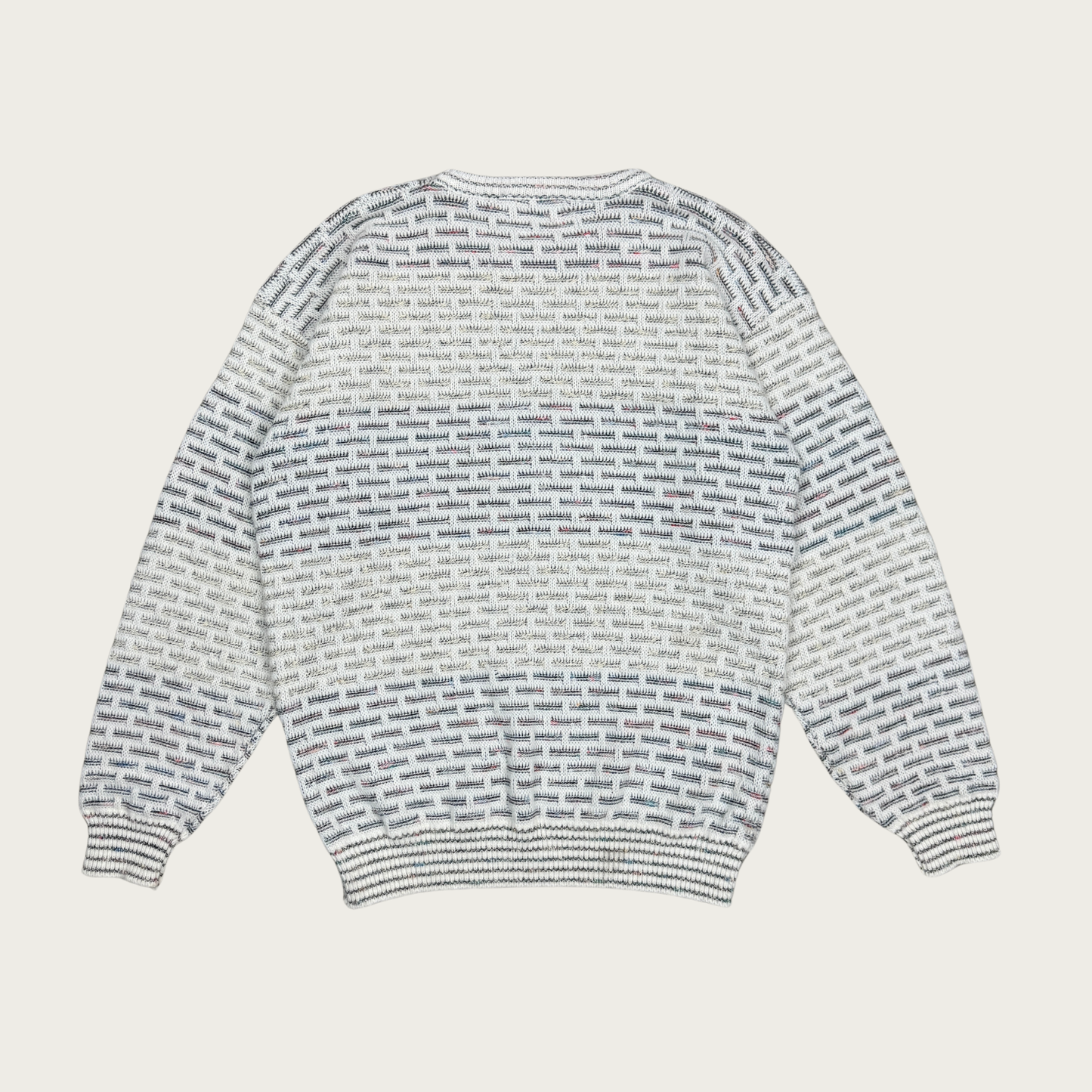 (L) White Rainbow Stitch Sweater