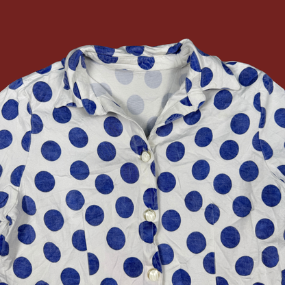 (S/M) White/Blue Polka Dot Button Up Top