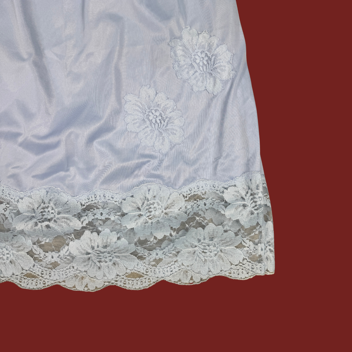 (XS/S) 50s/60s Light Blue Floral Lace Midi Slip Skirt