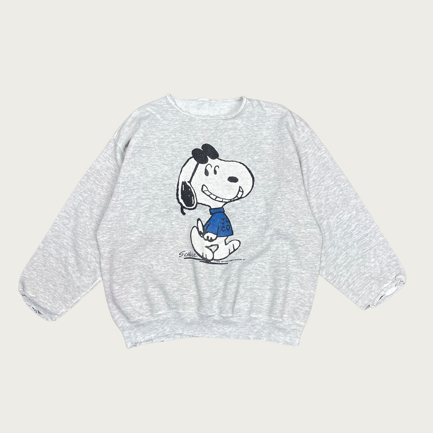 (L) Snoopy Sweatshirt