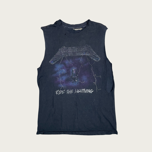 (M) 1994 Thrashed Metallica "Ride The Lightning" Muscle Tee