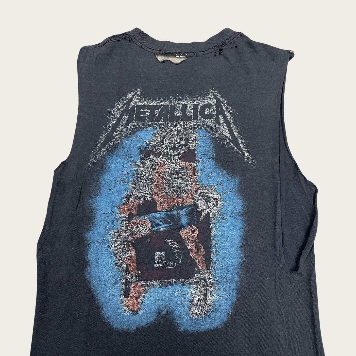 (M) 1994 Thrashed Metallica "Ride The Lightning" Muscle Tee