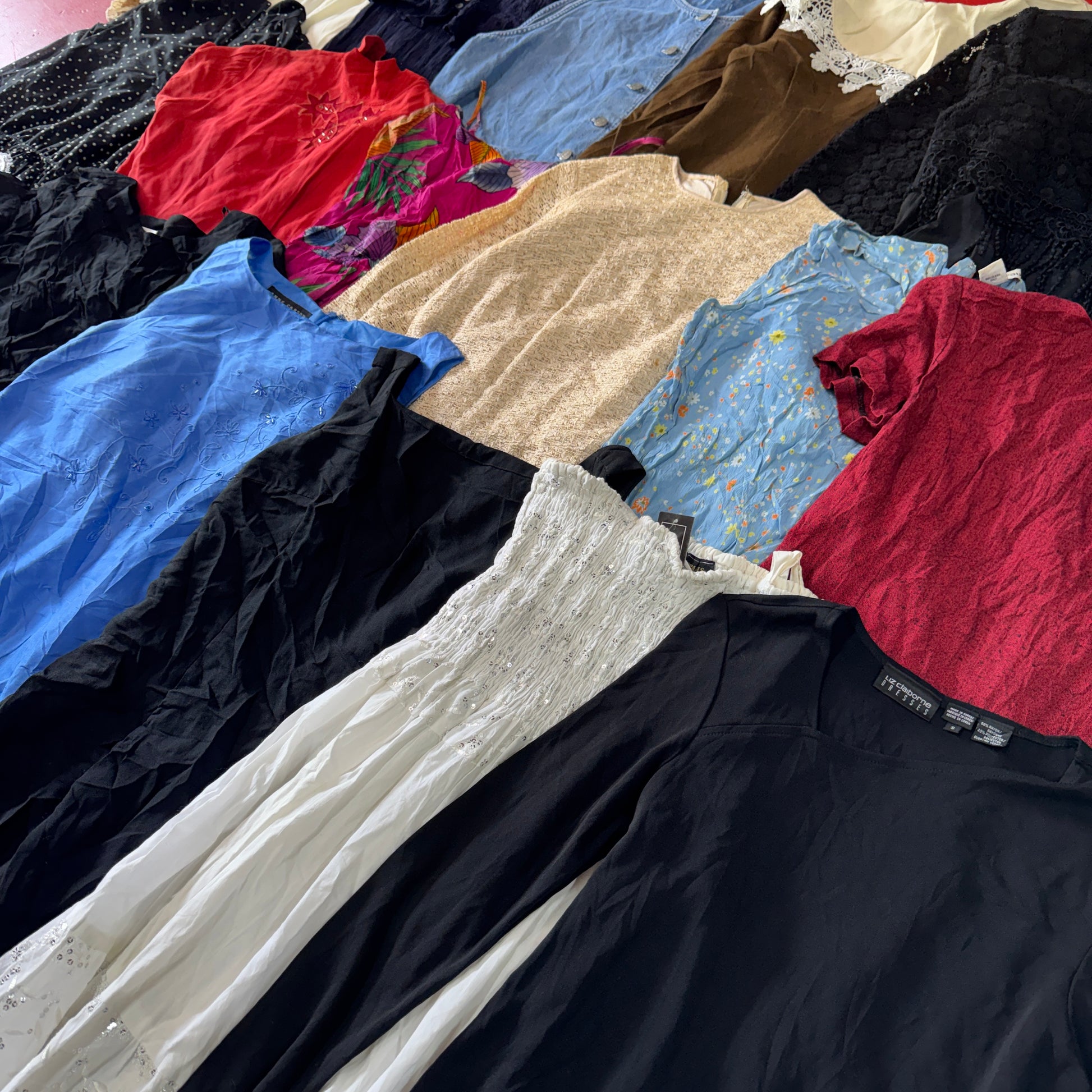 (20) Wholesale Dresses Bundle (20) Wholesale Dresses Bundle